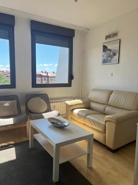 Rocco Apartment-Free Parking&Wifi Zagreb Extérieur photo